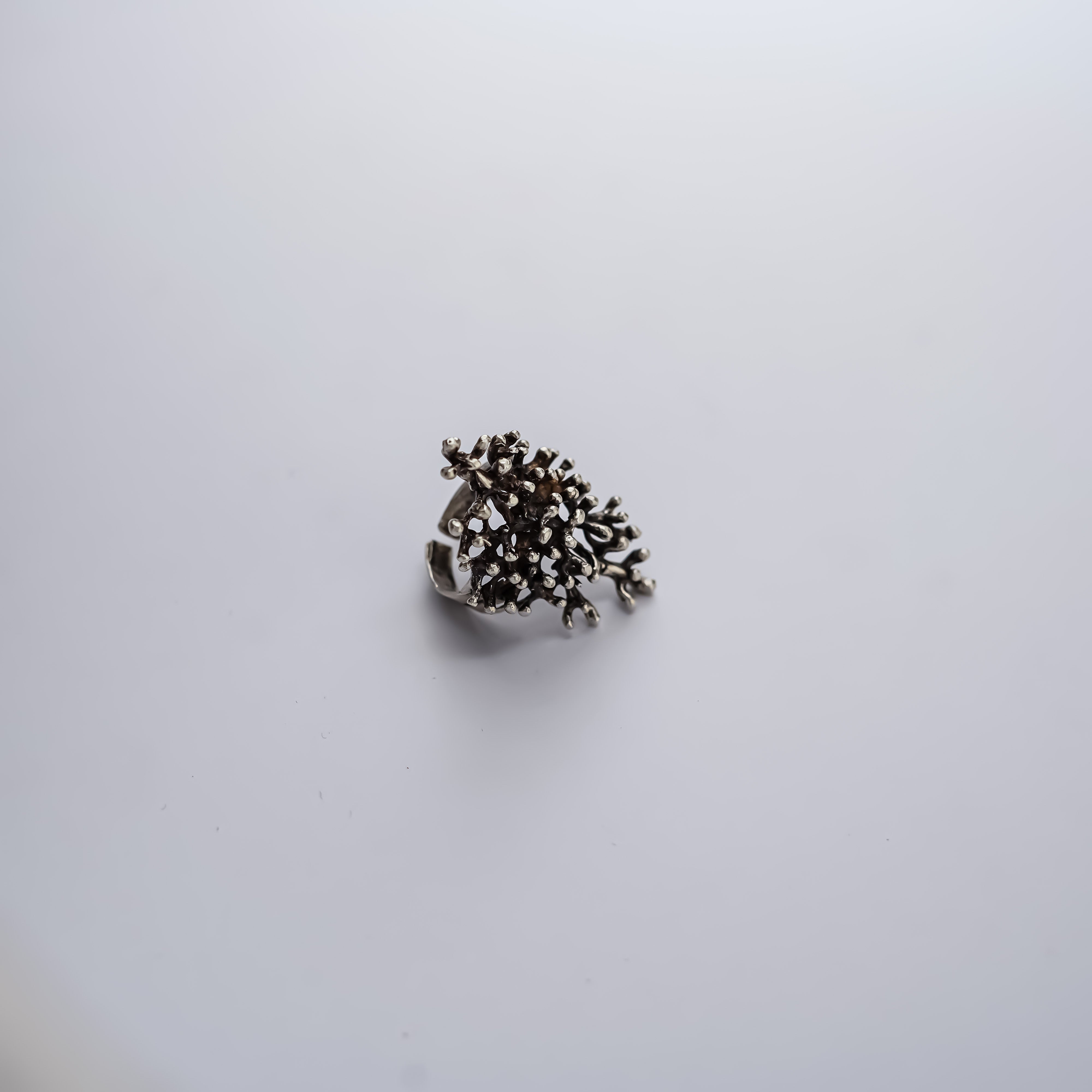 TREE TEXTURED RING